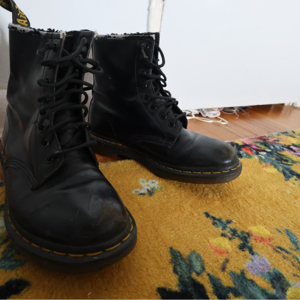 Well worn Doc Martens Combat Boots Size 8